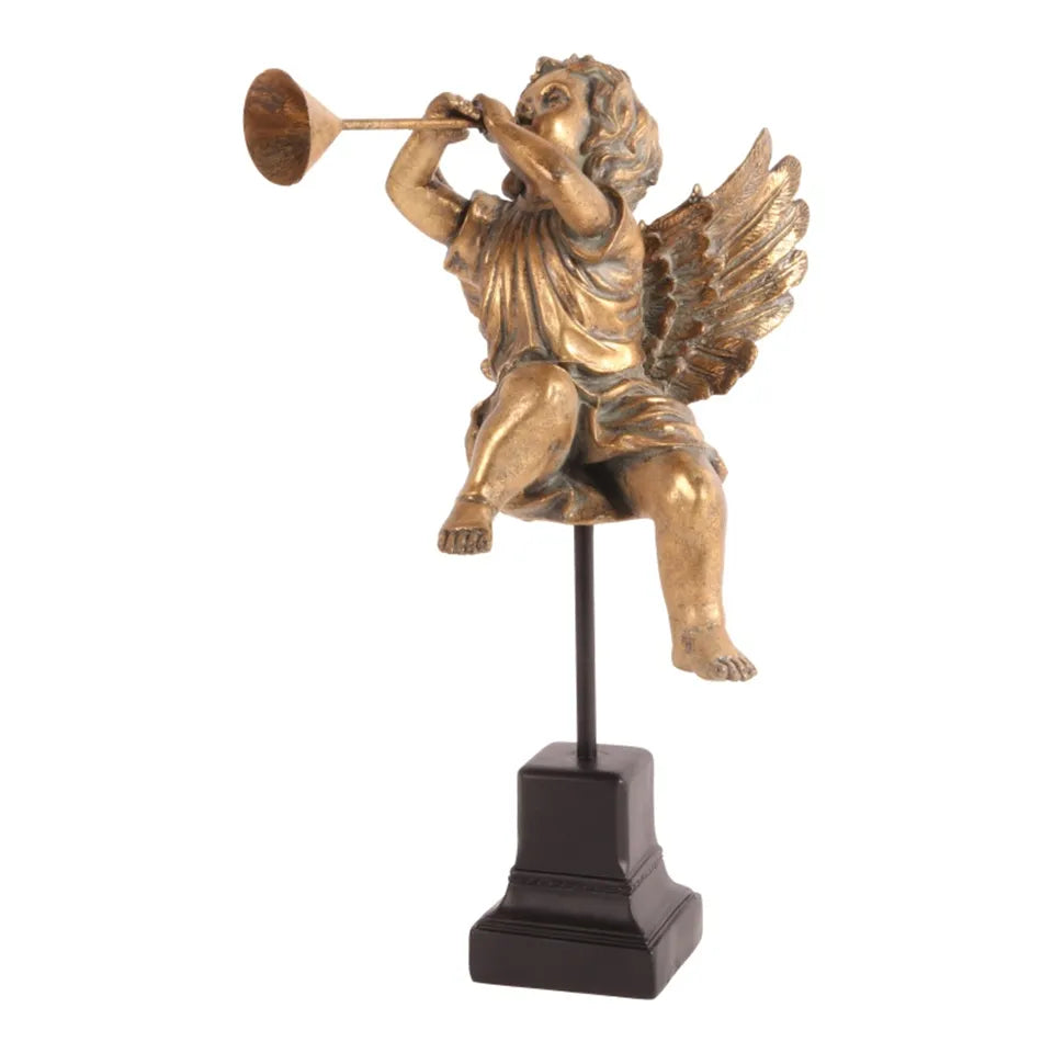 Engel met Trompet op Voet (Links)