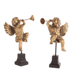 Engel met Trompet op Voet (Rechts)