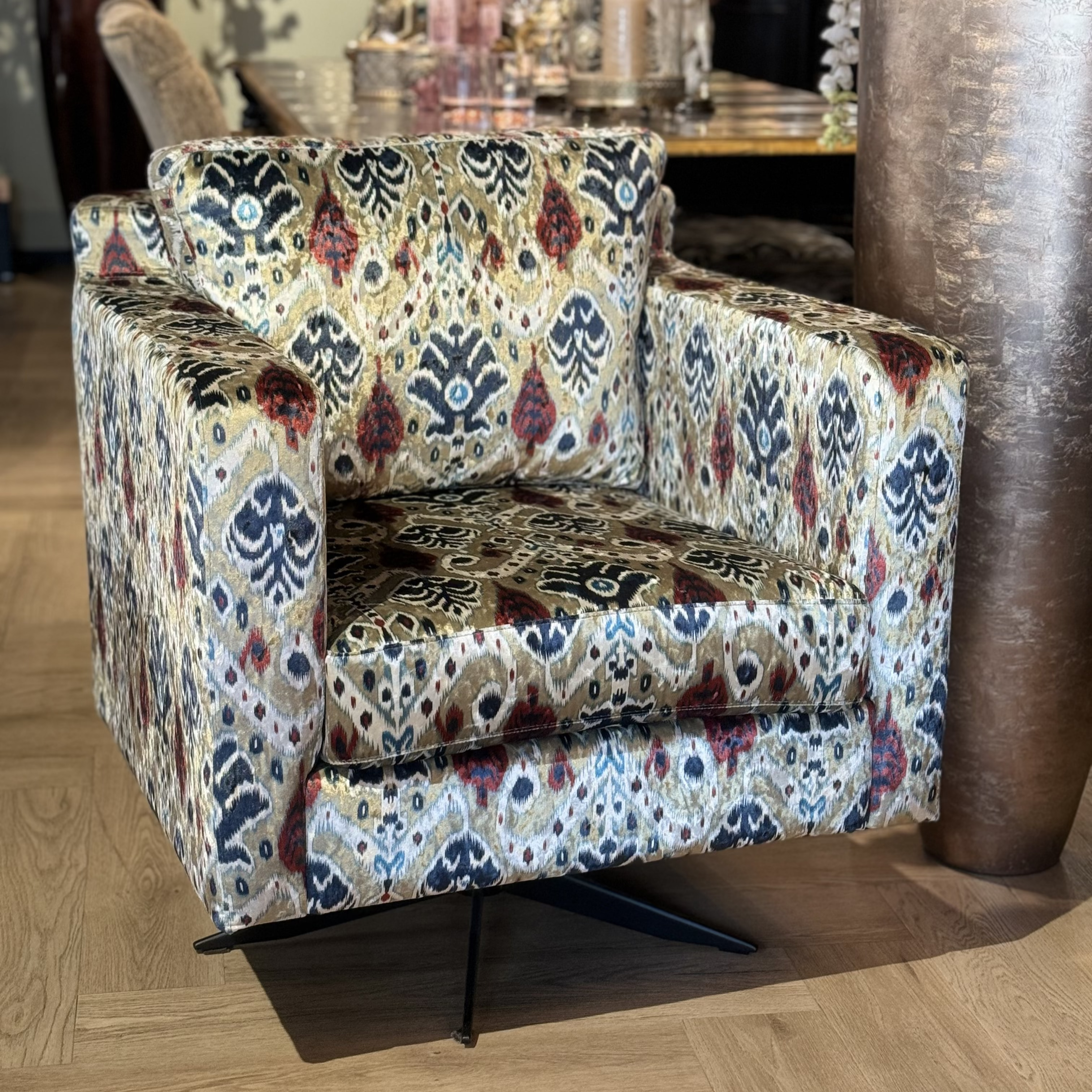 Ikat Draaifauteuil